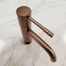 смеситель для умывальника Rea Lungo Diamond Low brushed copper (REA-B9844)