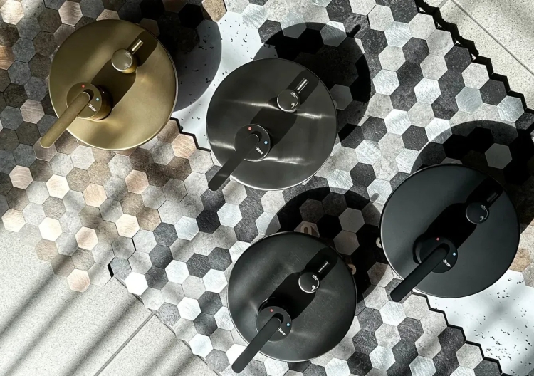 душевая система Rea Ontario скрытого монтажа, brushed nickel + box (REA-P5503)