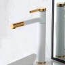 Mezclador de lavabo Rea Smart blanco, dorado, alto (REA-B8400)